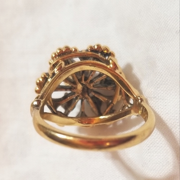 Vintage 18kt HGE yellow gold Purple Crystal Ring - Picture 8 of 10